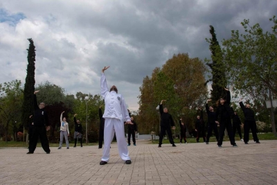 Παγκόσμια Ημέρα Tai Chi: Άσκηση και Ευεξία στο Πάρκο Τρίτση